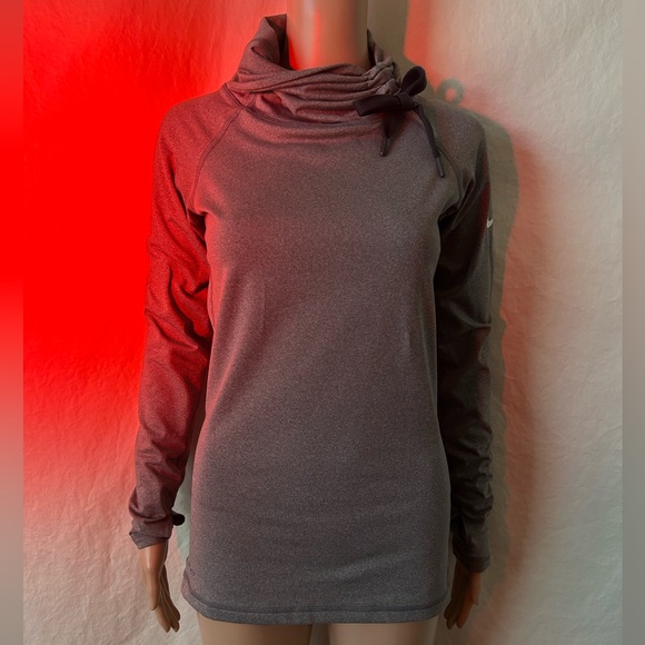 NIKE Dri-fit Sweater - Picture 2 of 7